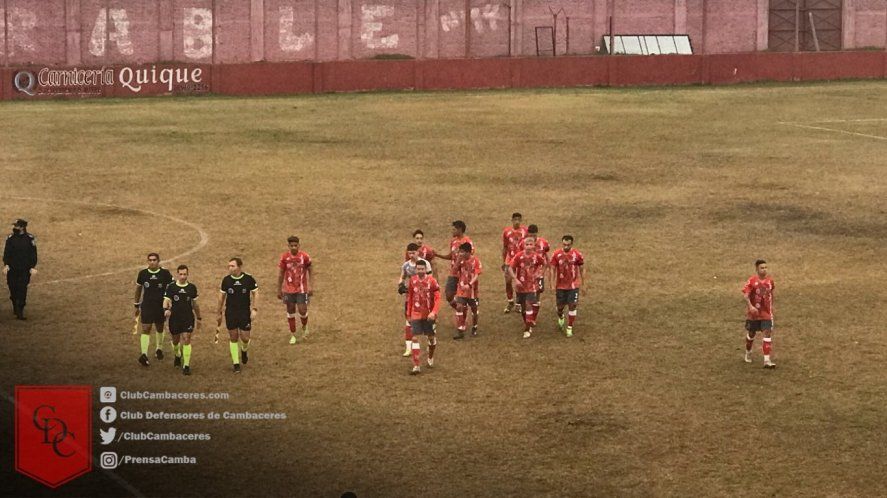 Cambaceres y Centro Español jugaron en Ensenada.