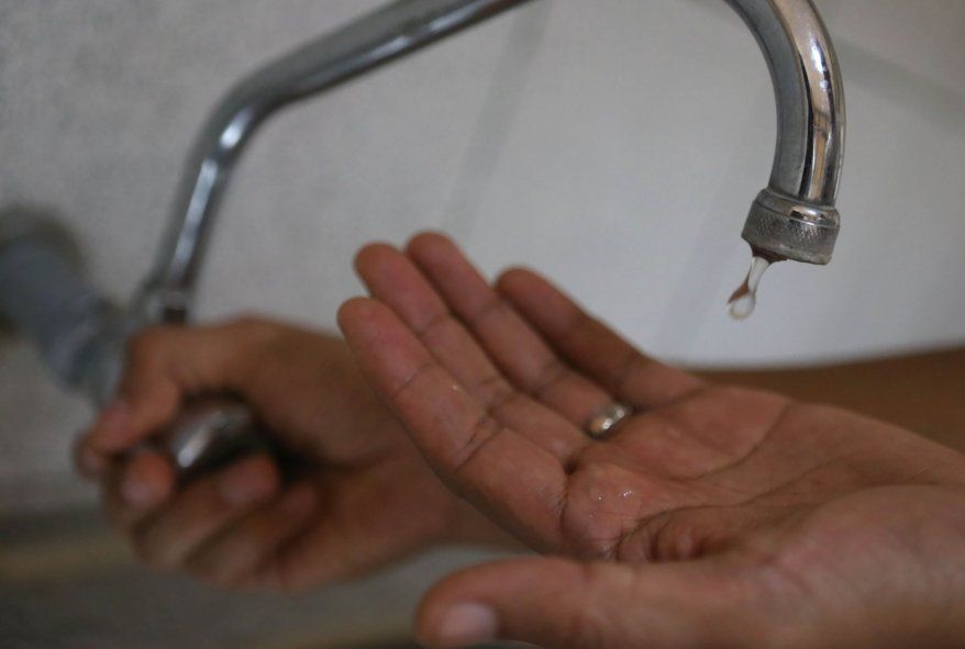 Toda Bahía sin agua: la desesperación de los vecinos y el anuncio de Kicillof