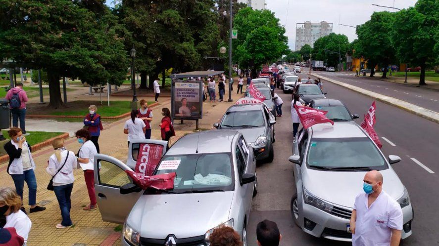 Médicos y profesionales de la Salud convocan a un paro este miércoles 25