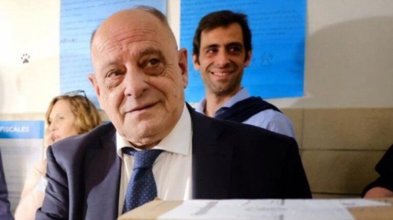 Falleció el ex intendente de General Pueyrredón, Carlos Arroyo