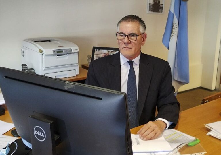 Cómo es el alivio fiscal de AFIP para monotributistas y desde cuándo rige