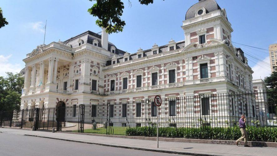 Paritarias: habrá nuevas reuniones entre el Gobierno y los gremios que esperan un aumento de salarios