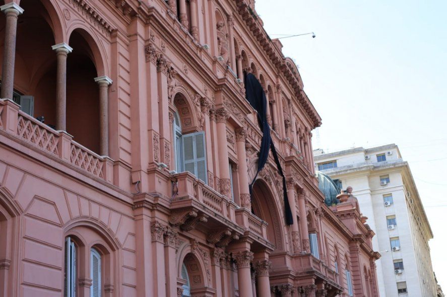 La Casa Rosada, de luto por Diego Maradona.