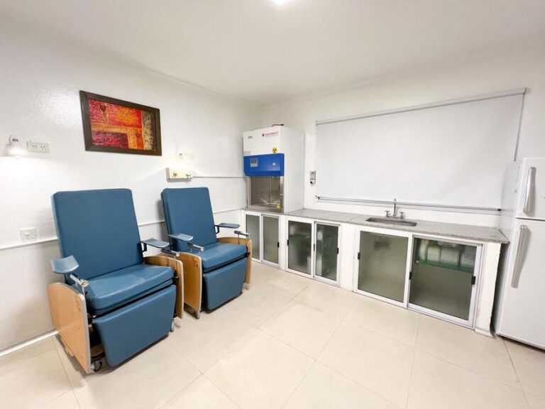 Inauguran la ampliación del Hospital municipal de Castelli