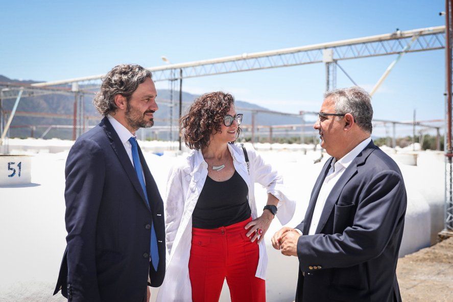Santiago Cafiero y Raúl Jalil recorrieron empresas de Catamarca y destacaron su potencial exportador.