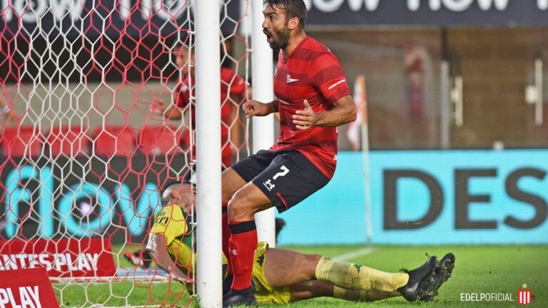 Cauteruccio se fue contento con el gol y con el triunfo