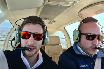 Los pilotos bonaerenses que murieron en el accidente aéreo de Chaco.