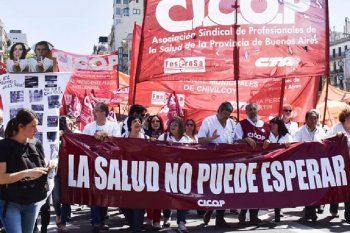 Trabajadores de la salud reiteran el reclamo salarial en medio de la pandemia de coronavirus