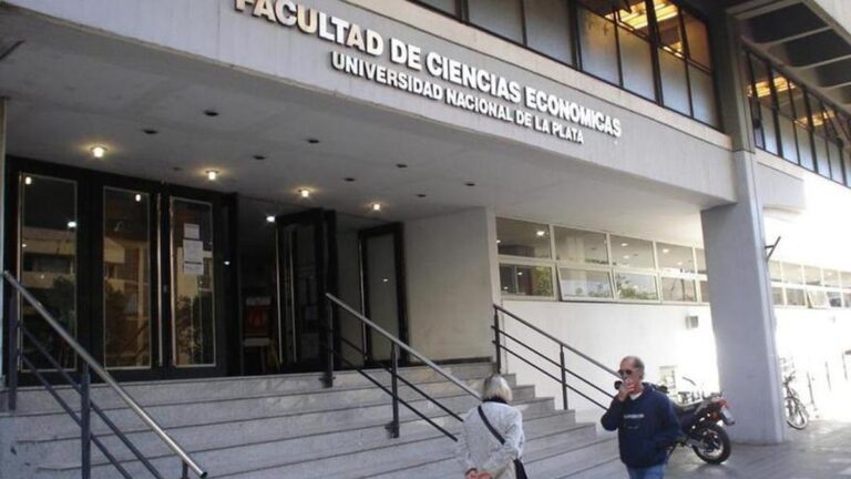 Agustín Lodola, director del Laboratorio de Desarrollo Sectorial y Territorial de la Facultad de Ciencias Económicas de la UNLP, sobre el Informe de Actividad Económica en La Plata