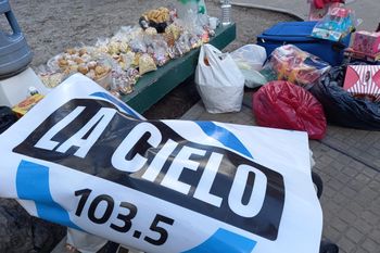 Los oyentes de La Cielo donaron cajas de leche y juguetes
