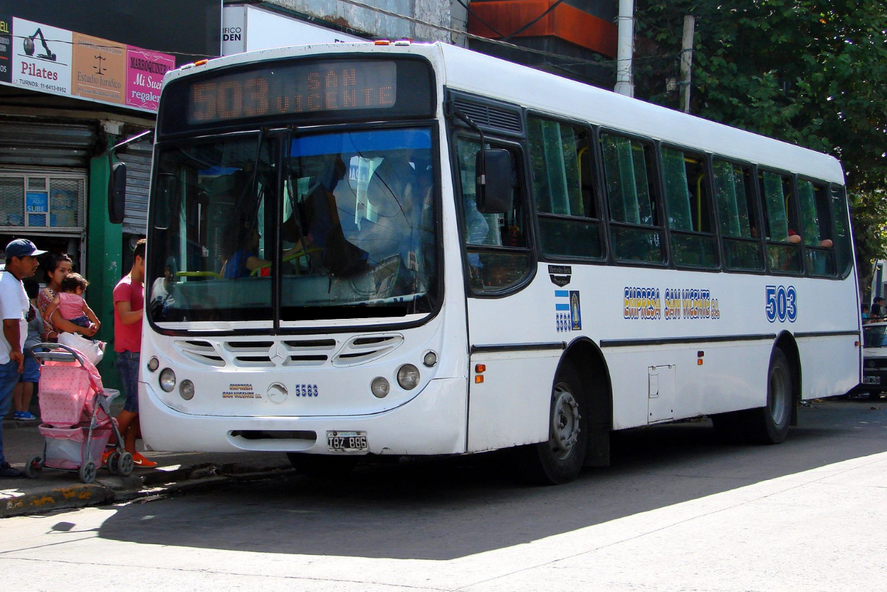 Los empresarios de colectivos señalaron no poder afrontar la paritaria que pide la UTA porque Transporte no abona los subsidios.