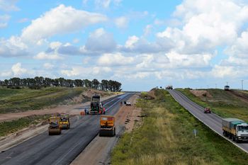 Vialidad Nacional confirmó que se llevarán a cabo una serie de obras que alcanzan a una docena de municipios del sudoeste de la Provincia de Buenos Aires.