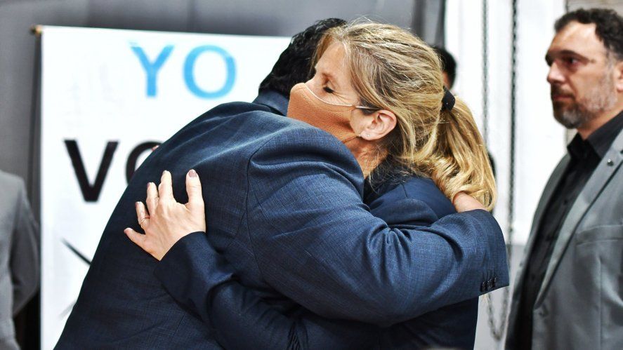 La lista de Hotton superó el piso de las elecciones primarias (PASO) y estará en noviembre