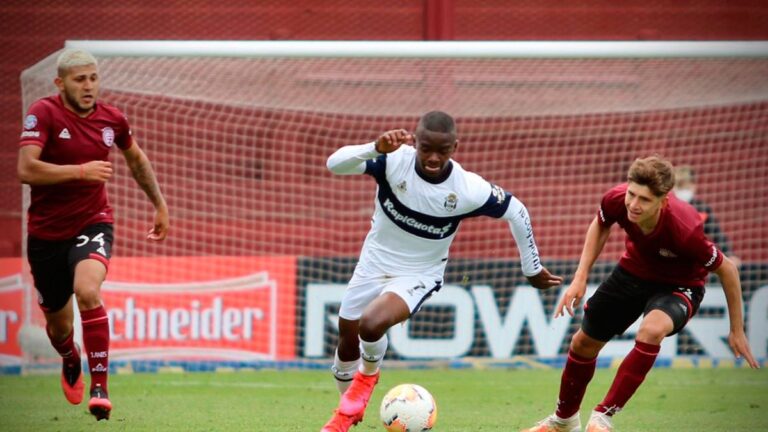¿Carbonero se anota para el debut en la Copa?