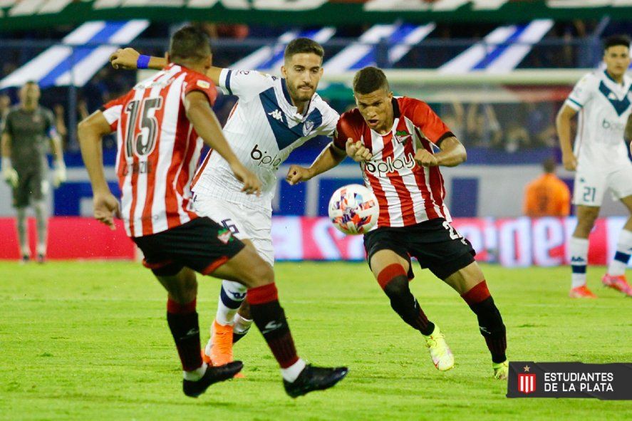 Estudiantes viene de igualar con Vélez con varios suplentes en el ámbito local (Foto: Prensa EDLP).