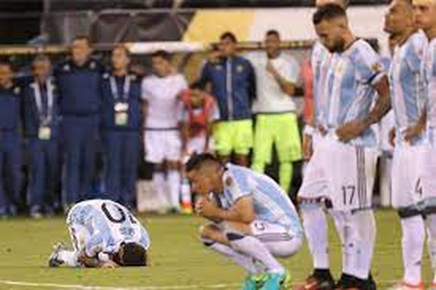 El dolor de Messi es el de toda la Argentina en aquel 2016. Gorosito habló de su deseo de verlo campeón aunque dejó en claro que eso no lo hará mejor jugador.