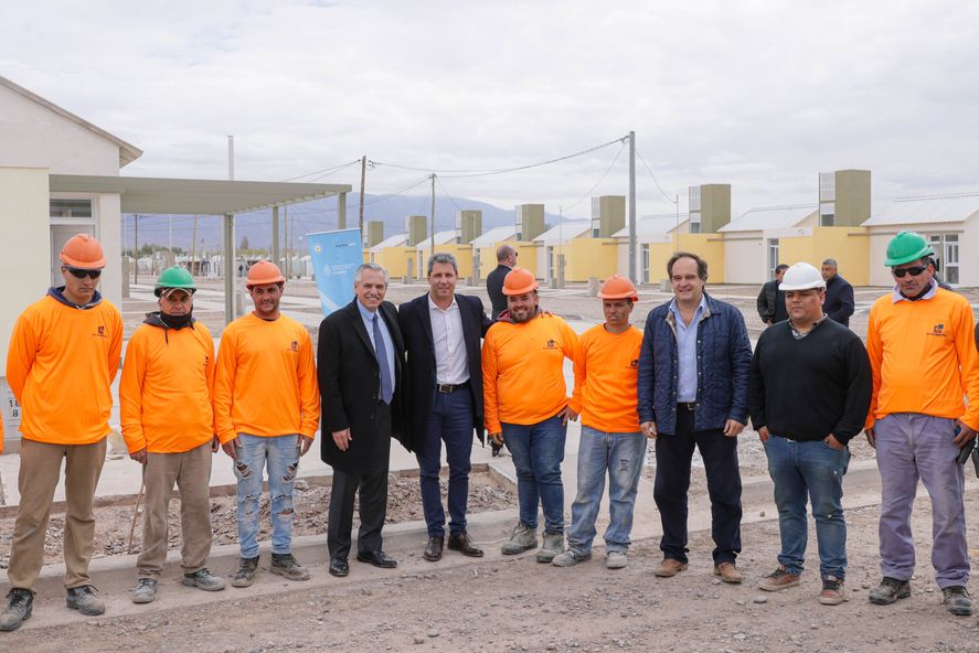 Desde San Juan, Alberto Fernández reivindicó el rol del Estado y cargó contra los libertarios de Javier Milei.