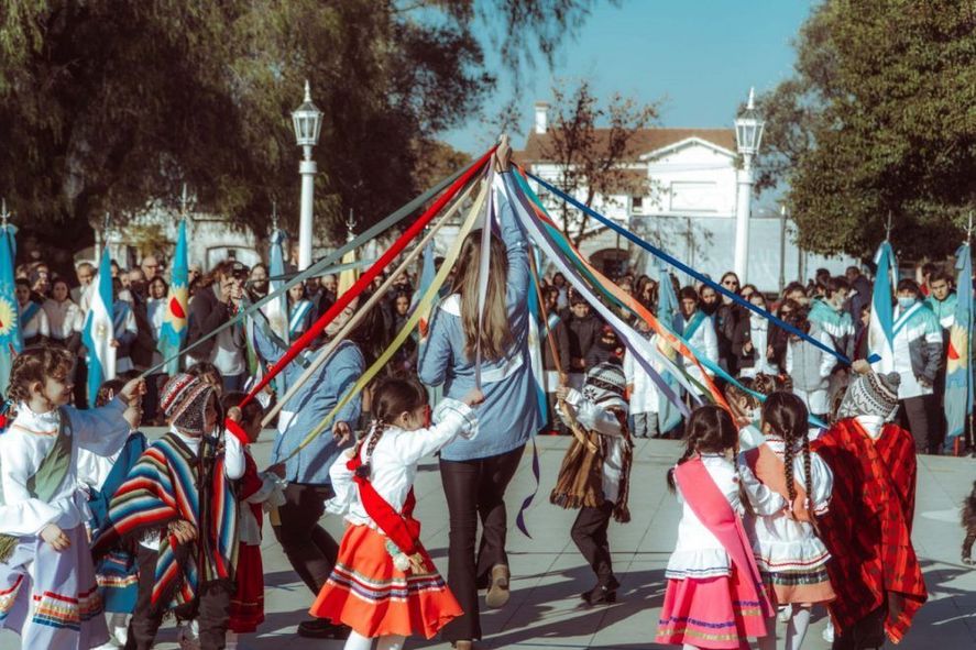 En la provincia de Buenos Aires, muchas localidades realizarán festejos por el Día de la Independencia.