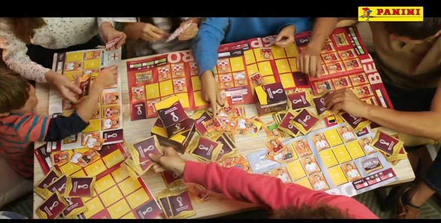 Diseño de álbum y figuritas del mundial de Qatar 2022