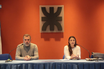 Provincia apunta a la industria naval