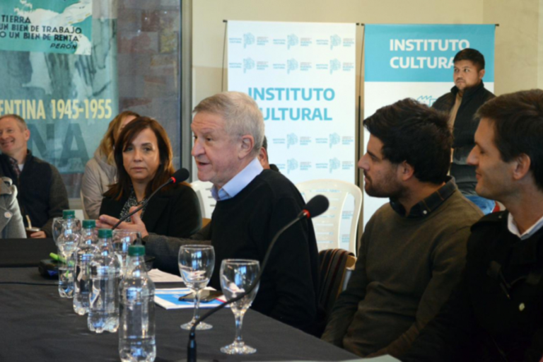 Provincia busca generar arraigo en pequeñas localidades