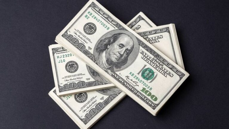 ¿A cuánto cerró el dólar el lunes 1 de noviembre?
