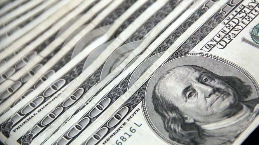 ¿A cuánto cerró el dólar según el Banco Provincia y el Banco Nación?