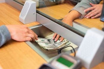 ¿A cuánto cerró el dólar según el Banco Provincia y el Banco Nación?