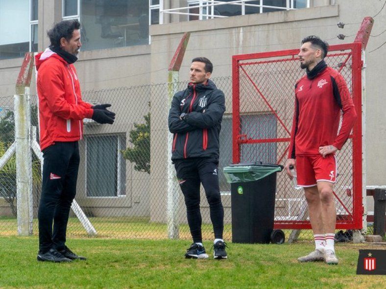 Eduardo Domínguez, en Estudiantes junto a Pablo Piatti y José Sosa