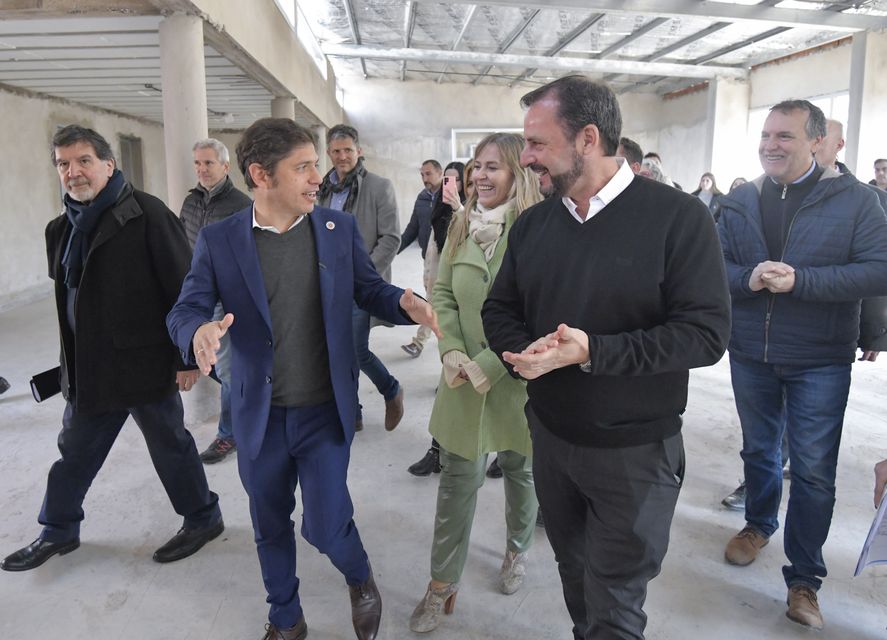 Axel Kicillof y sus ministros fueron a respaldar a Sujarchuk en Escobar Axel Kicillof y sus ministros fueron a respaldar a Sujarchuk en Escobar