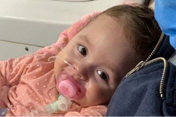 Gracias a una gran colecta solidaria que encabezó el influencer Santi Maratea, Emmita recibirá esta semana la vacuna  Zolgensma. 