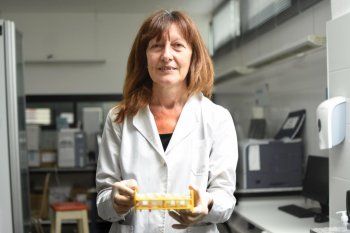 Rosana Toro, viróloga clínica de la Facultad de Ciencias Exactas de la Universidad Nacional de La Plata (UNLP)