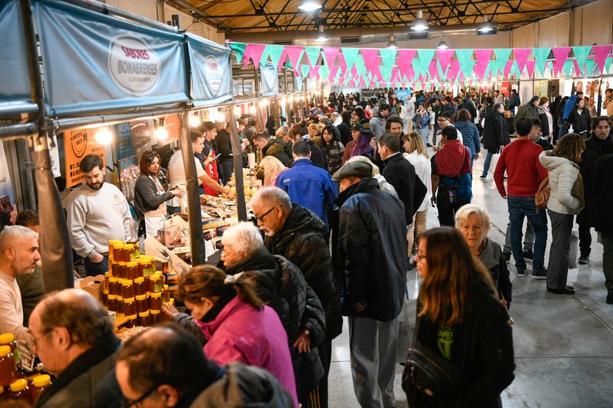 El próximo sábado 16 de septiembre se realizará una nueva edición de Sabores Bonaerenses en Chascomús. El próximo sábado 16 de septiembre se realizará una nueva edición de Sabores Bonaerenses en Chascomús.