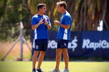 Messera y Martini buscan goles para Gimnasia.
