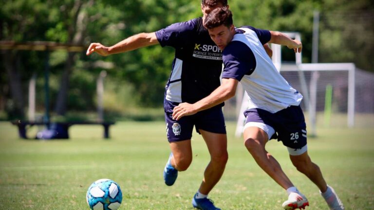 Gimnasia entrenó y el equipo está perfilado