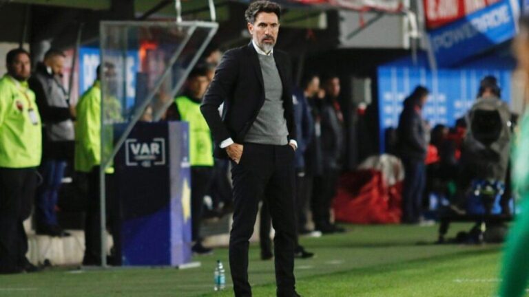 Eduardo Domínguez: “Defendemos a un club con mucha historia”