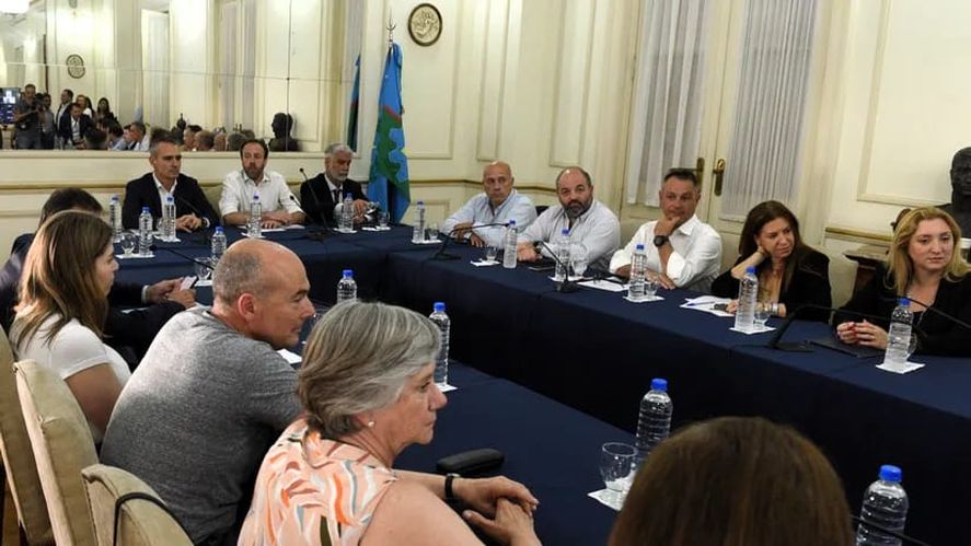 El PRO y la UCR reactivaron negociaciones con la Provincia por el endeudamiento