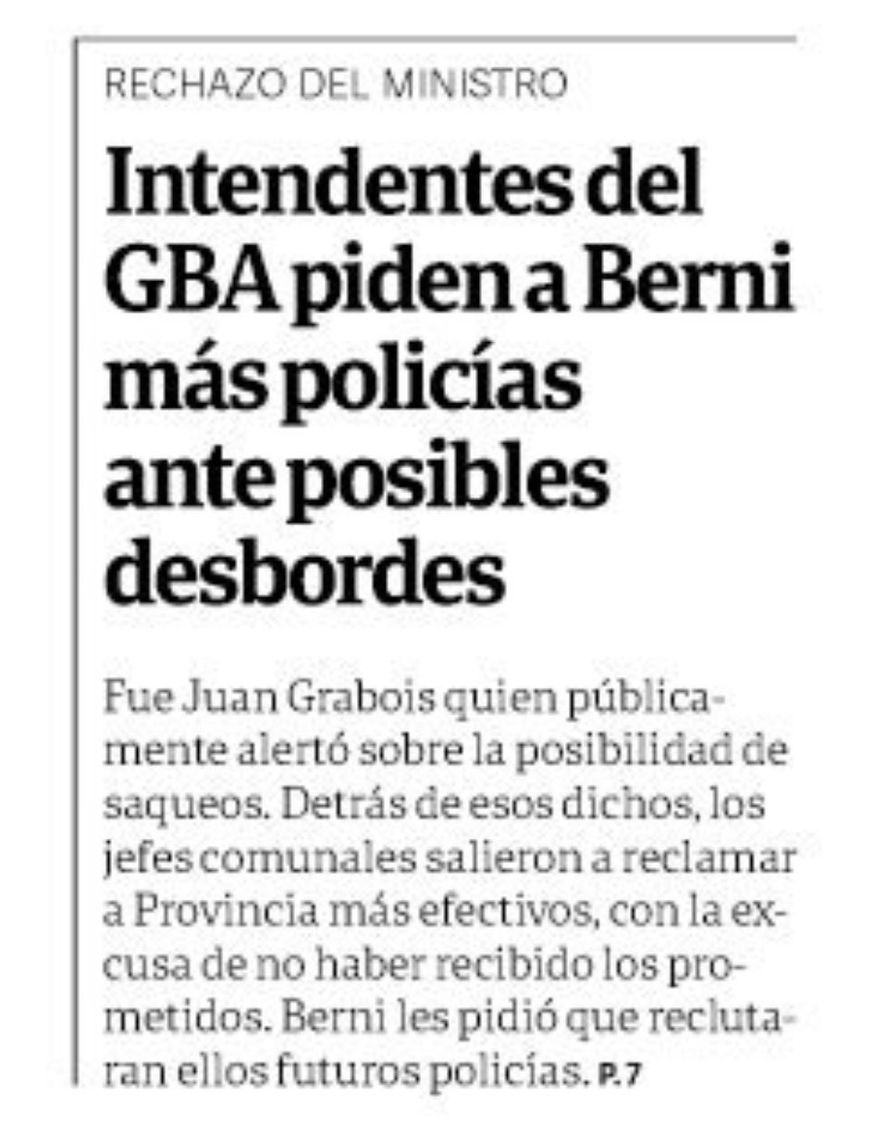 El título original (luego modificado) de Clarín, alertando sobre posibles saqueos en el conurbano bonaerense. Ni un testimonio con fuentes fidedignas