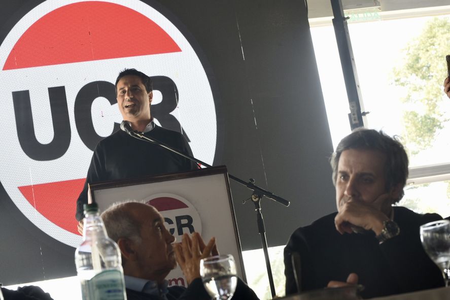 En La Plata, la UCR reunió a todas sus líneas internas y mandó un mensaje a sus socios en Juntos