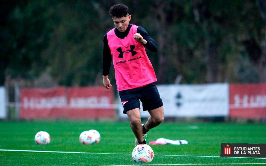 David Ayala se lesionó y podría perderse el partido del viernes en Estudiantes.