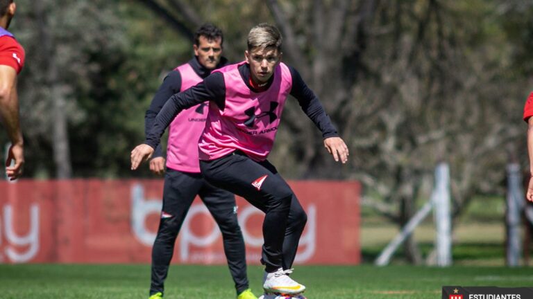 Estudiantes se prepara con tres variantes en City Bell