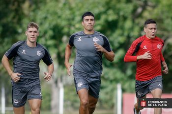 Estudiantes entrenó en City Bell pensando en el duelo ante San Lorenzo