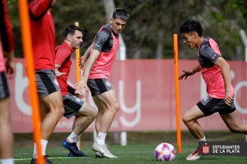 Estudiantes se prepara con toto para recibir mañana a Colón.