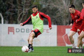 Estudiantes se preparó para mañana y Pablo Piatti es una fija.