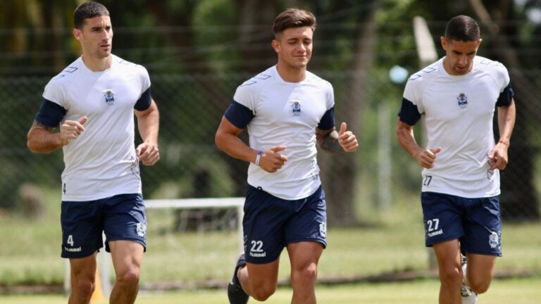 Gimnasia se prepara y busca el equipo en Estancia Chica