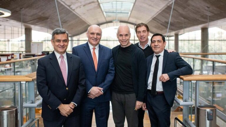 Juntos le abrió la puerta a José Luis Espert para la Provincia