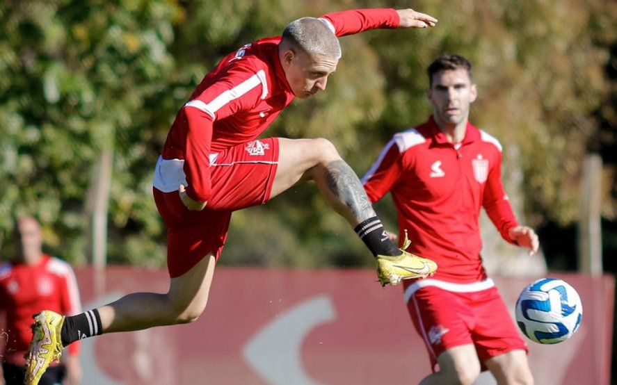 Santiago Ascacíbar y Mauro Boselli en una práctica de Estudiantes. (Foto: prensa EDLP) Santiago Ascacíbar y Mauro Boselli en una práctica de Estudiantes. (Foto: prensa EDLP)