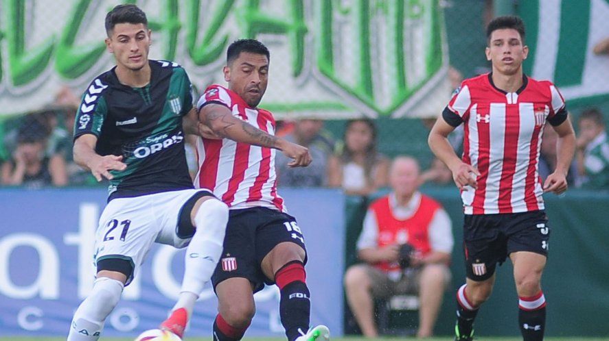 Estudiantes y Banfield, en la Copa Superliga de 2019.