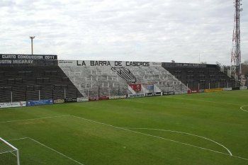 Estadio de Estudiantes de Caseros, sede en la que albergará a Gimnasia ante Liniers por Copa Argentina