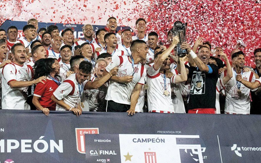 Estudiantes campeón de la Copa Argentina.